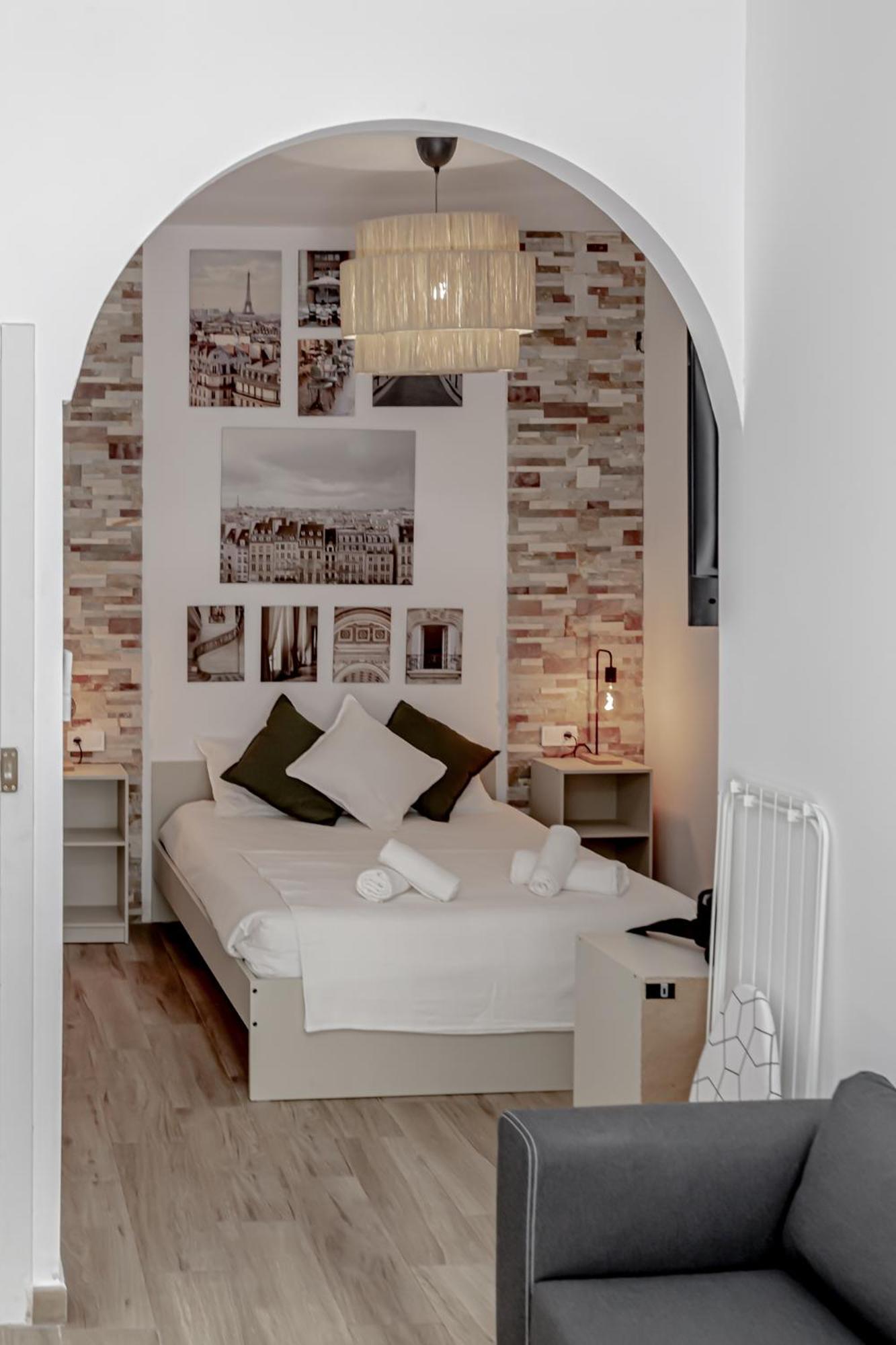 Apartamentos Pino Benidorm Habitación foto